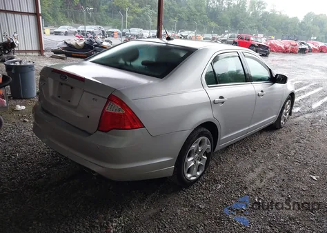 2011 Ford Fusion Se from USA, damaged, VIN 3FAHP0HA5BR137293